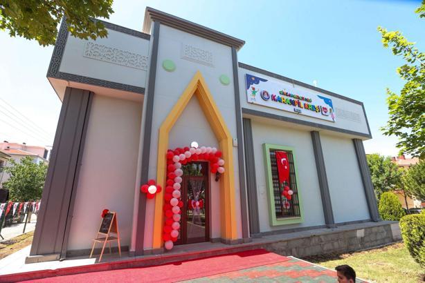 Sincan’da ‘Karanfil Kreşi’ açıldı