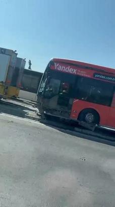 İstanbul- Haliç Köprüsü'nde metrobüs kazası -2 / Ek görüntü