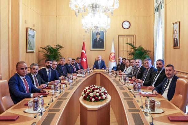 TBMM Başkanı Kurtulmuş, Doğu ve Güneydoğu Anadolu Baro Başkanlarını kabul etti