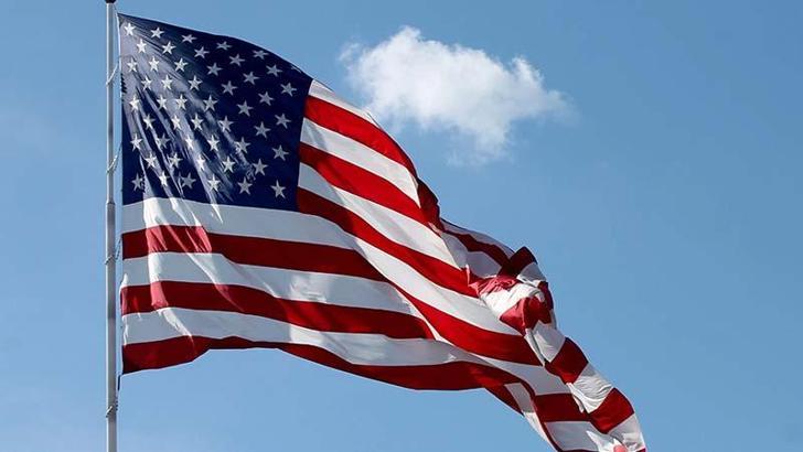 ABD, öğrencilerin vize başvurularını, sosyal medya hesaplarının incelenmesi kaydıyla yeniden başlatacak