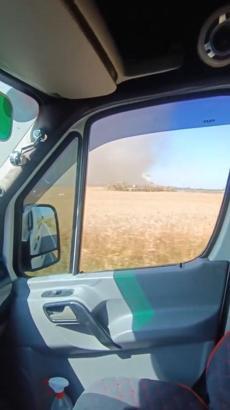 İstanbul - Arnavutköy'de lojistik deposunda yangın - 1