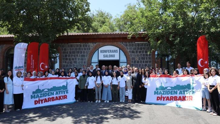 Milli Eğitim Bakan Yardmcısı Yılmaz, Diyarbakır'da 10 ilin lise öğrencisiyle buluştu