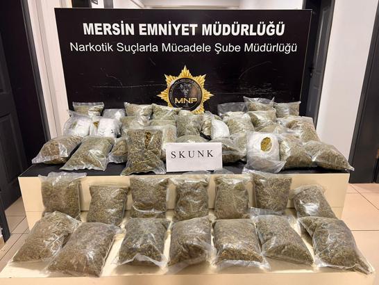 Mersin'de uyuşturucu operasyonu: 4 gözaltı
