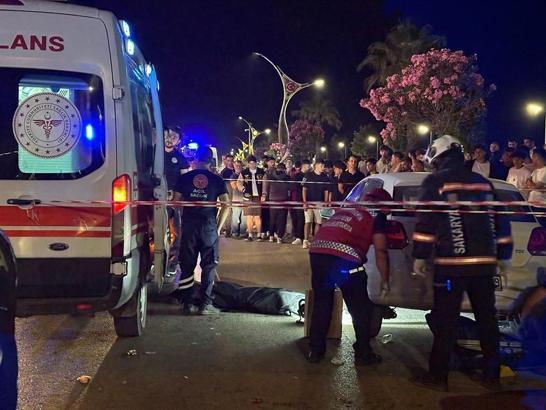 Cipin çöp atmaya çıkan kadına çarptığı kaza kamerada