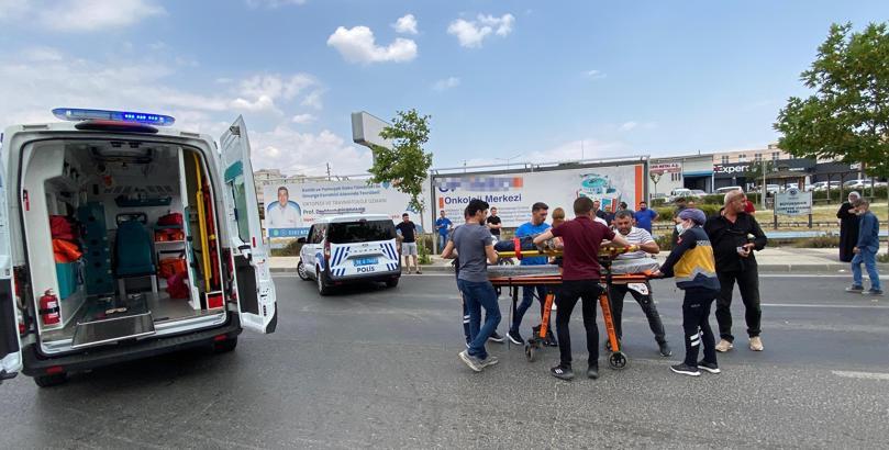 TIR'ın çarptığı yaya öldü; şoför kaçtı