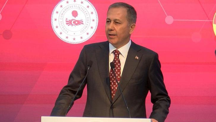 Bakan Yerlikaya: Bilişim suçlarına yönelik operasyonlarda 8 bin 633 kişi tutuklandı