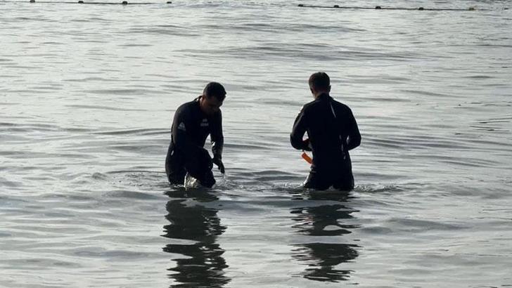 Bartın’da mavi bayraklı plajda kirlilik; denize girmek yasaklandı