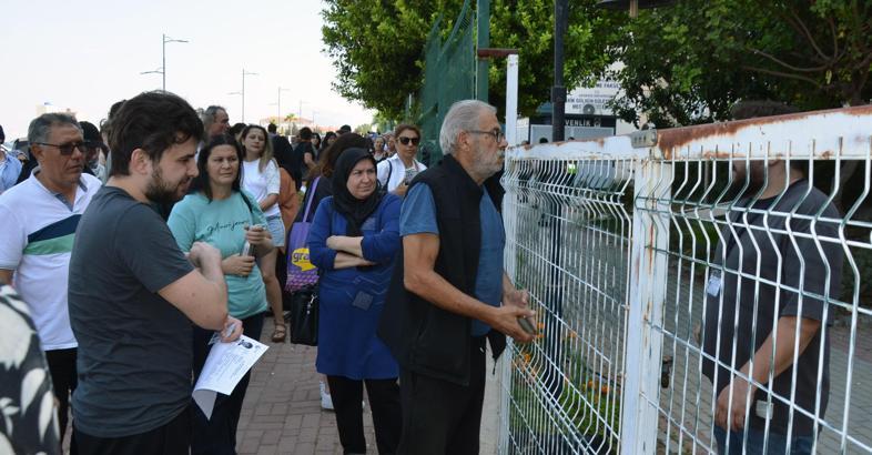 Babası ısrar etti, oğlu 'boşver zaten girmek istemiyordum' dedi
