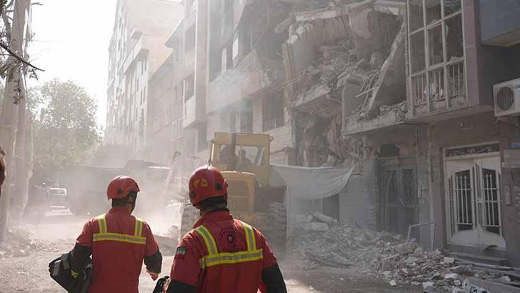 İsrail'in İran'a saldırılarında hayatını kaybedenlerin sayısı 430'a yükseldi