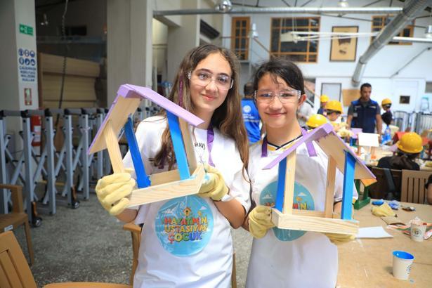 Muğla'da çocuklara karne hediyesi: Kuş yuvası atölyesi