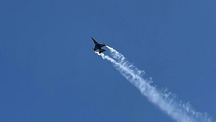 SoloTürk'ten Adapazarı'nda gösteri uçuşu