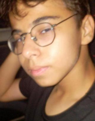 Ömer, yolun karşısına geçerken minibüsün çarpmasıyla öldü