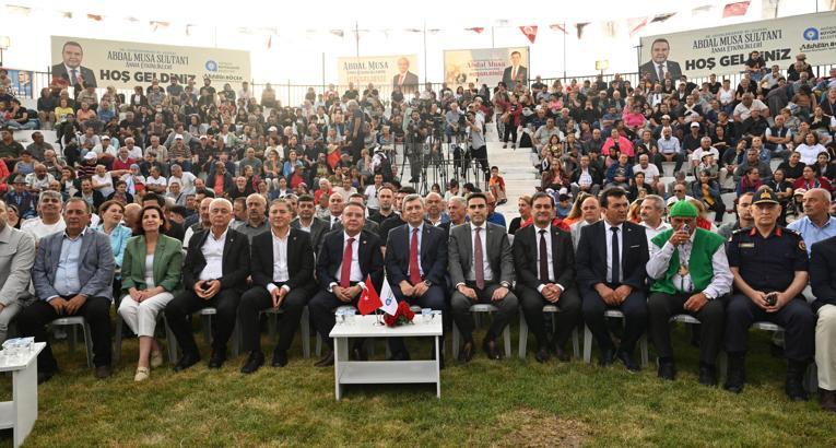 Vali Şahin: Abdal Musa'nın torunları Türkiye Cumhuriyeti'nin asli unsurudur