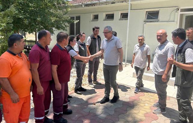 Bölge müdüründen Gebiz yangın ekip binasına ziyaret