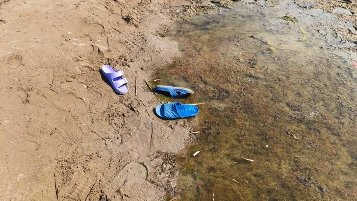 İznik Gölü'nde aileleriyle piknik yapan 2 kuzenin önce terlikleri, sonra cansız bedenleri bulundu