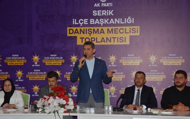 AK Parti Serik İlçe Danışma Meclisi toplantısı yapıldı