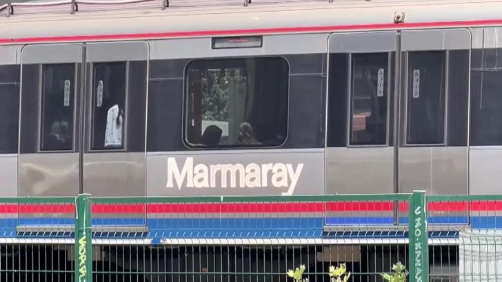 İstanbul- Marmaray'da bir kişi raylara atlayarak intihar etti; seferlerde aksama yaşandı