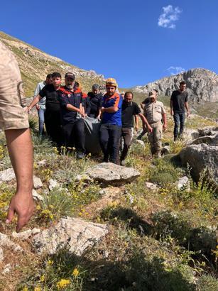 Batman'da bilirkişi ekibinin otomobili, şarampole yuvarlandı: 5 ölü/Ek fotoğraflar