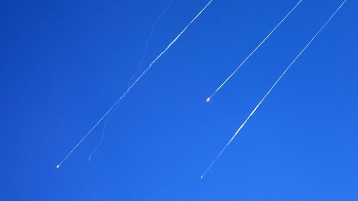 İsrail ordusu: İran'dan füze fırlatıldı