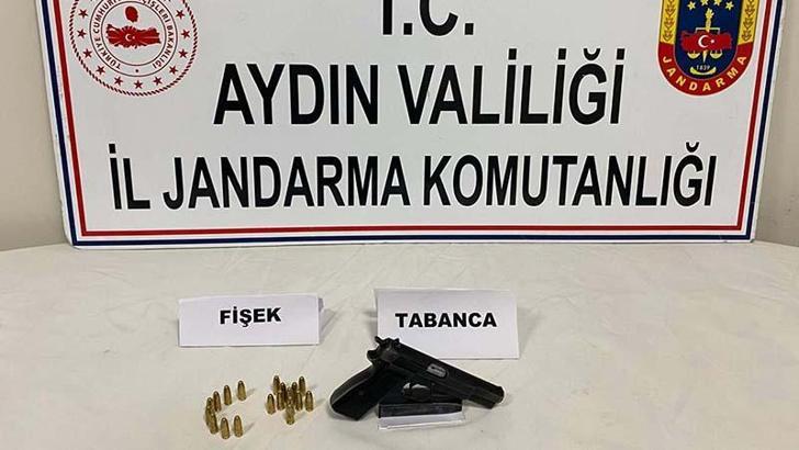 Aydın'da ruhsatsız silah operasyonu: 3 gözaltı