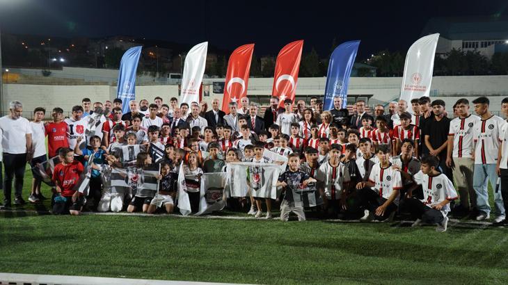 Beşiktaş U-16 Takımı, Şırnak Petrolspor U-16 Takımıyla dostluk maçı yaptı