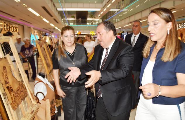 Deri sanatı sergisi açıldı