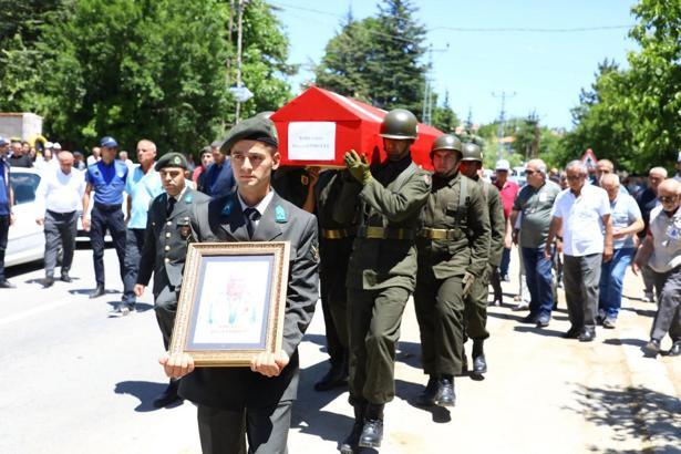 Kore Gazisi son yolculuğuna uğurlandı