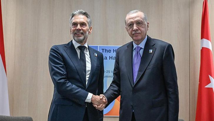 Cumhurbaşkanı Erdoğan, Hollanda Başbakanı Schoof ile görüştü