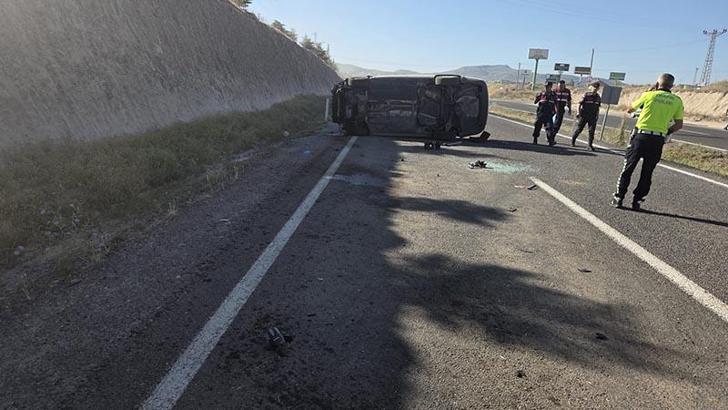 Nevşehir’de otomobil devrildi; anne öldü, kızı yaralı
