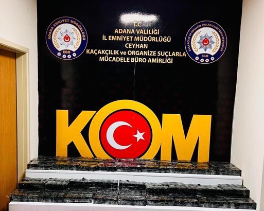 Ceyhan'da çok sayıda kaçak elektronik sigara ele geçirildi