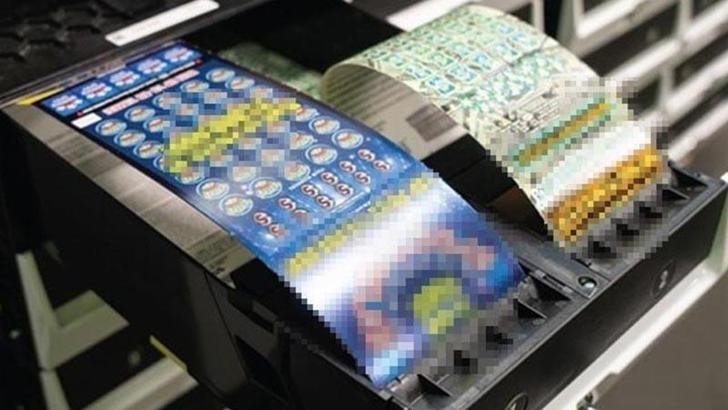 ABD'de bir kadın çöpten çıkardığı biletten 80 bin dolar kazandı