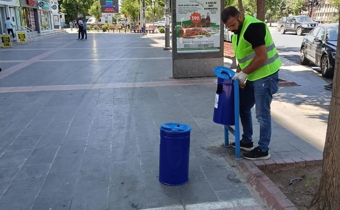 Batman’da 100 noktada çöp kutuları yenilendi