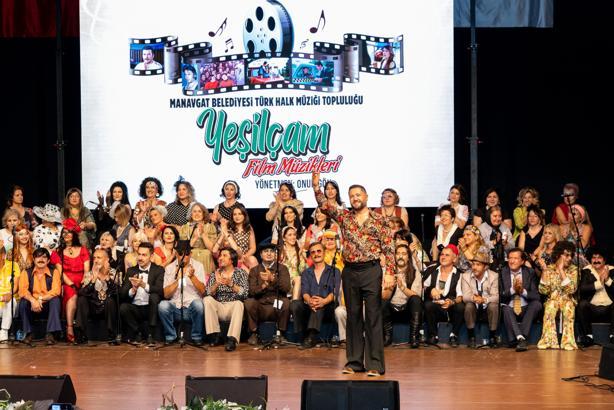 Atatürk Kültür Merkezi'nde nostalji gecesi