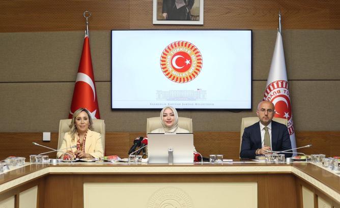 Kadın- Erkek Fırsat Eşitliği Komisyonu toplandı