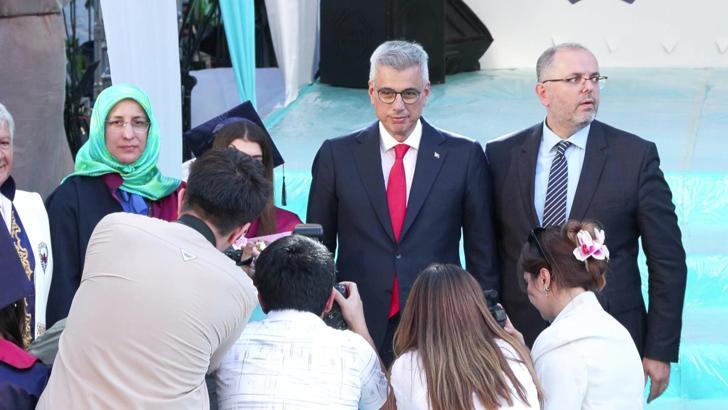 İstanbul - Bakan Memişoğlu, Sağlık Bilimleri Üniversitesi'nin mezuniyet törenine katıldı