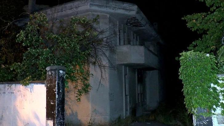 Beylikdüzü'nde, manzarayı izlemek için metruk villaya girdiler; erkek cesediyle karşılaştılar