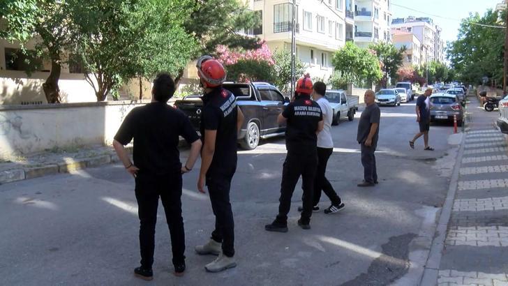 İstanbul- Maltepe'de 9 katlı binada balkon çöktü
