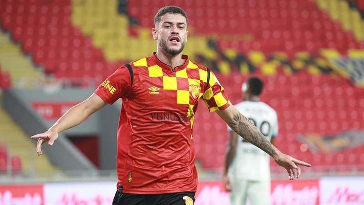 Göztepeli Romulo, Avrupa'da transferin gözdelerinden