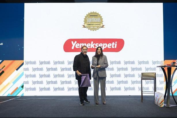 Yemeksepeti’ne Superbrands tarafından ödül