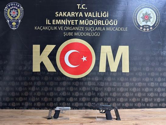 Sakarya’da silah kaçakçılığı operasyonu: 4 gözaltı