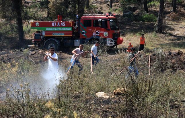 Antalya'nın 3 ilçesinde 5 noktada yangın; 4’ü kontrol altında, Alanya’da müdahale sürüyor- Yeniden