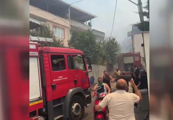 Bursa’da maki yangını; çalışmalarda İHA da kullanılıyor (4)