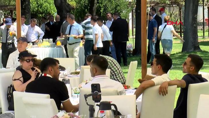 99.Gazi Koşusu öncesi 'Yıldızlarla Kahvaltı' etkinliği düzenlendi