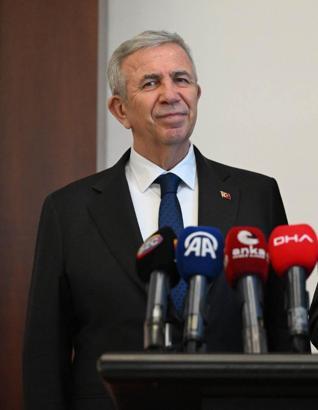 Yavaş: Önceki ve mevcut genel başkanımız ile tüm partililerin tek yumruk olması en büyük arzum