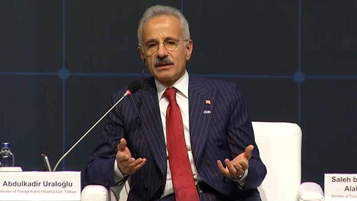 Bakan Uraloğlu: Türkiye doğu batı eksenindeki ulaştırma orta koridorunun merkezinde bulunan bir ülke