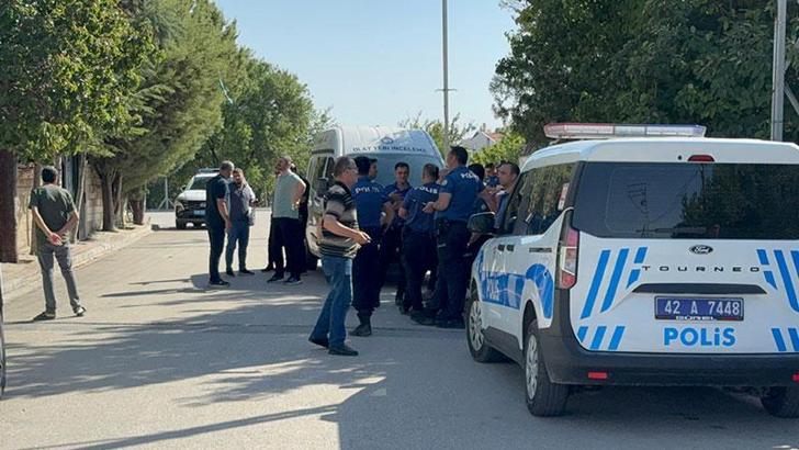 Annesi ve ablasını bıçaklayıp, intihara kalkıştı