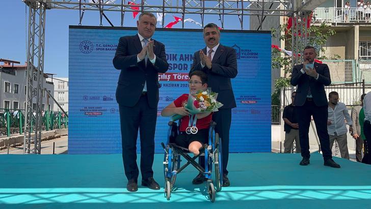 Bakan Bak: Projeler, belediyelerle işbirliği yaptığımızda çok daha güçlü oluyor