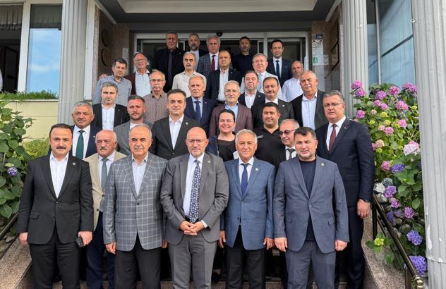 TBMM Zirai Don Olayını Araştırma Komisyonu üyeleri, Giresun'da fındık bahçelerini inceledi (2)