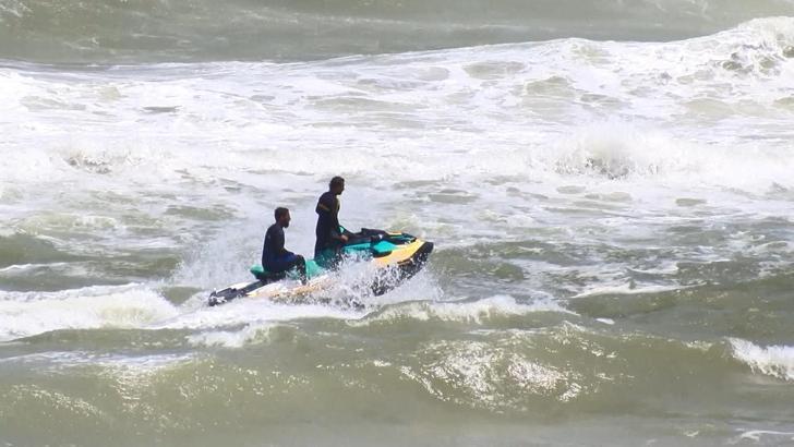 İstanbul - Sarıyer Kısırkaya Plajı'nda denize giren 2 kişi kayboldu