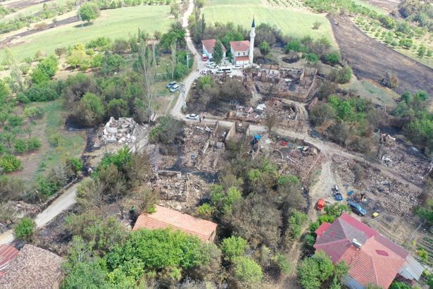 Bilecik’te yanan alanlar havadan görüntülendi